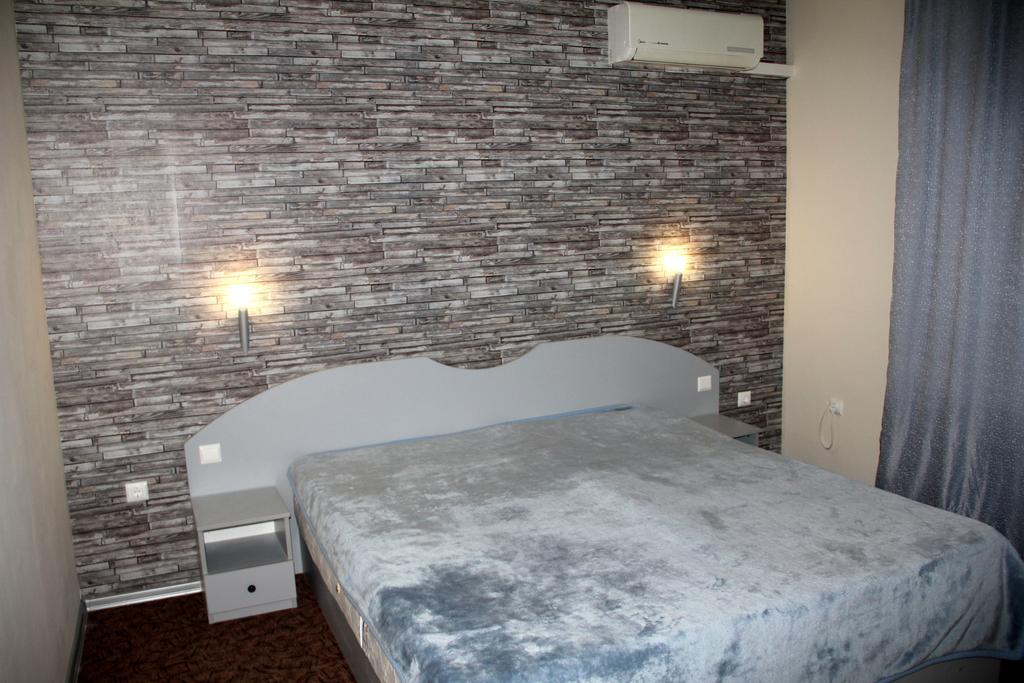 Diva Apartment Varna Exteriör bild