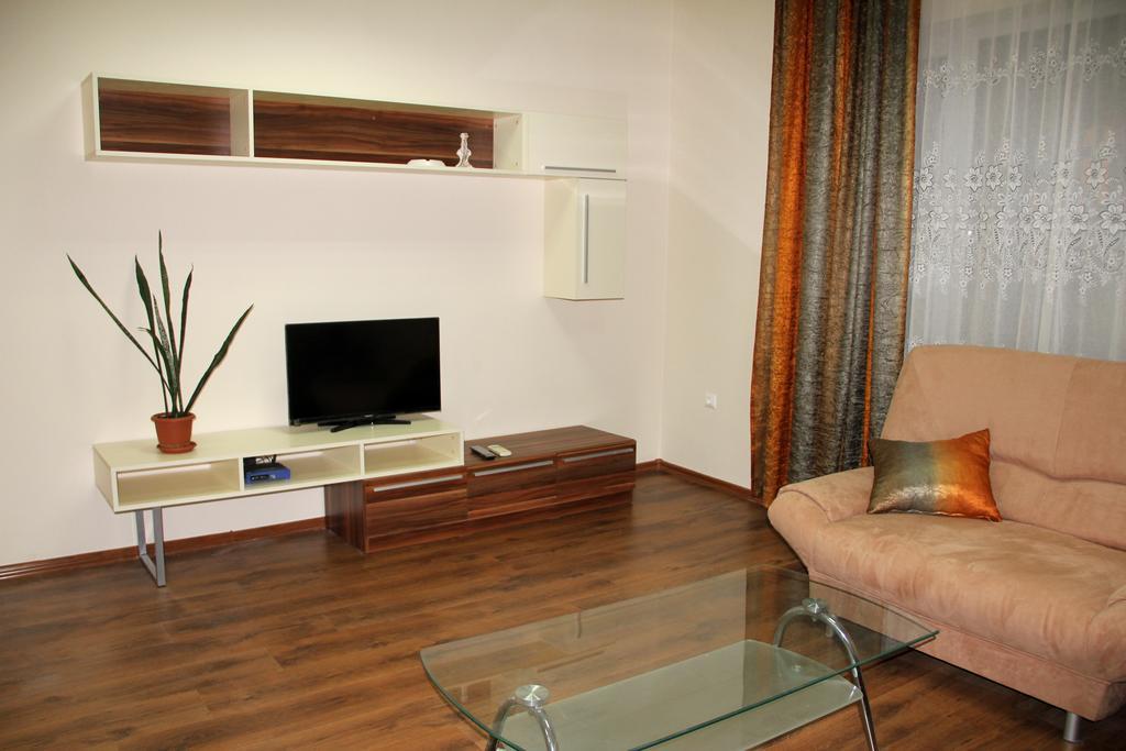 Diva Apartment Varna Exteriör bild